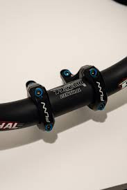 TITANIUM DIRECT MOUNT STEM BOLTS (set of 4)